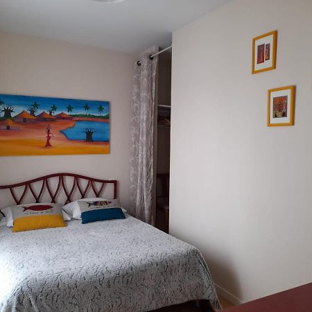 Appt Cosy 65 M2 Coeur De Ville A 150 M De La Plage 鲁瓦扬 外观 照片